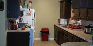 Nice 2 or 3 Bedroom, 1 Bath. Gallery 8