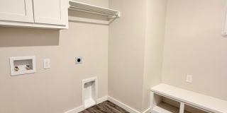 Pre-Leasing for July - 3 Bedroom 2 Bath Home In Elm Meadows! Gallery 6