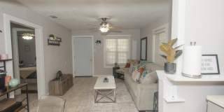 611 Brunswick Gallery 30