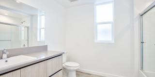 14748 Victory Blvd. Gallery 8