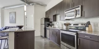 DelRay Tower Apartments Gallery 8