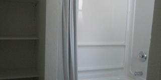 417 Crooks Ave Gallery 10