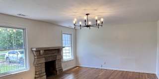 350 West Duncan Avenue Gallery 2
