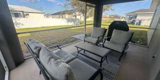 Short Term Rental- Seasonal - NE Cape Coral HOME Gallery 3
