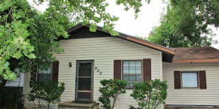 900 East Stone Street Gallery 1