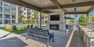 Avere Southside Quarter Gallery 21