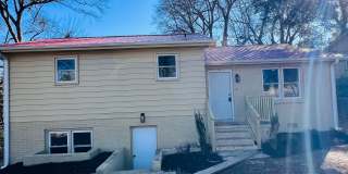 4/2 Renovated Home Move In Ready Now! Gallery 1