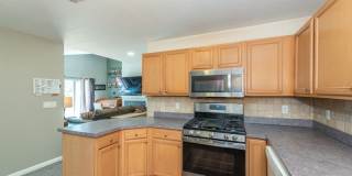 127 FALCON RIDGE WAY N Gallery 7