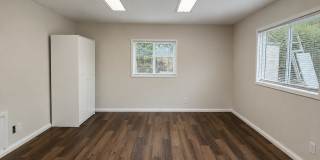 East Long Beach 3 bedroom 2 bath w/ bonus room East Long Beach 3 bedroom 2 bath w/ bonus room Gallery 16