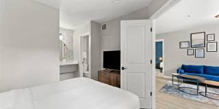 505 Collection Gallery 30