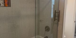 Beautiful 2BR (plus Loft) Furnished Home! Gallery 36