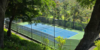 Colonnade on the Greens - 3 bedroom, 2 bath unit with 2 tandem parking. Gallery 31