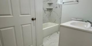 Stunning 3-Bedroom Townhome in Point Breeze! Available NOW! Gallery 13