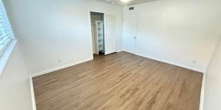 River Oaks Gallery 47