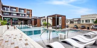 Lakeshore Pearl Gallery 1