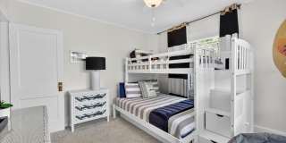 235 10TH AVENUE NE Gallery 42