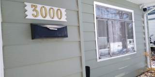 University Hills  Adorable 2 Bed 1 Bath Home with HUGE Fenced Yard, Central Air/Heat, Garage and Storage Shed!! Gallery 7