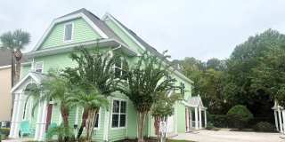 Condo in Runaway Beach Club, Kissimmee – Resort-Style Living! Gallery 1