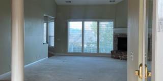 Luxury Living in The Knolls Gallery 16