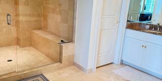 Seasonal/short term 3/2 renovated Ritz Carlton beauty with long water views Gallery 41