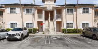 2741 NE 4th St Gallery 1