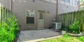Conveniently located 2-bedroom townhome in Germantown! Gallery 24