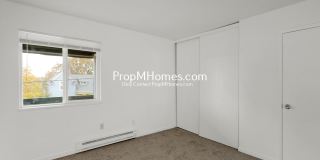 Updated 2BR in the Heart of Oregon City! Updated 2BR in the Heart of Oregon City! Gallery 14