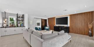 1865 NE 197th Ter Gallery 14