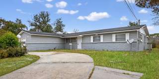 8015 JAGUAR Drive Gallery 1