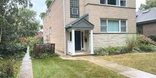 556 N BARTON Avenue unit: 1 Gallery 1