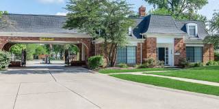 Kensington at Beverly Hills Gallery 24