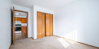 1720 North Grandview Lane Gallery 6