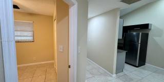 11207 Royal Palm Blvd Gallery 14