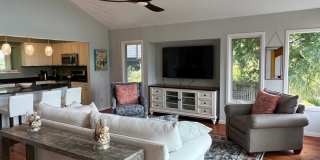 Beautiful Furnished Marsh Front Home - 6 mo Lease Term Gallery 10
