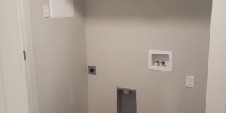 This is a beautiful, 2 bed 1 bath is located in Springville Gallery 1
