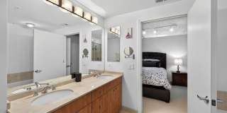 565 W Quincy Street Gallery 10