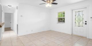 2100 NE 4th Avenue Gallery 12