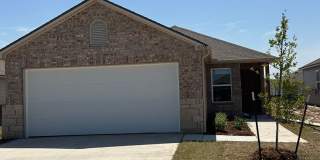 Preleasing Now! Spacious 3-Bed, 2-Bath Home in Yukon Gallery 11