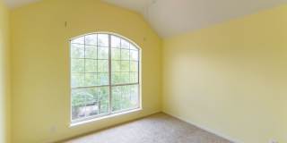 Spacious and stunning 4 bed 3.5 bath in Austin!!! Gallery 27