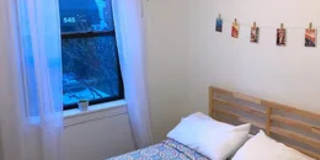 551 West Wellington Avenue Gallery 5