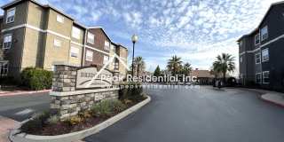 Bridgefield Condos - Wonderful Antelope 2bd/2ba with Garage Gallery 1