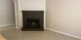 ****NOW AVAILABLE*** Bed 2 Bath with SPARKLING POOL near 40th St & Chandler Blvd ***Kyrene Schools*** Gallery 24
