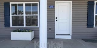 8400-E ALLIED WAY Gallery 1