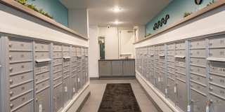 Londin Crossing Gallery 29