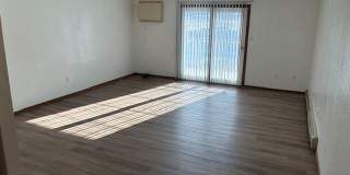 1720 North Grandview Lane Gallery 1