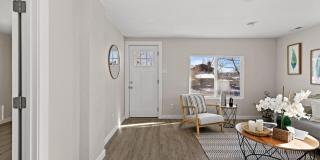 For Rent – Renovated 3 Bedroom Bungalow in Englewood Gallery 11