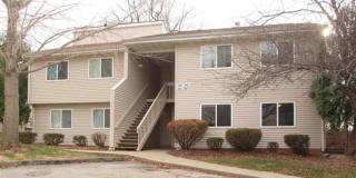 2 Bedroom condo on the west side of Iowa City 2 Bedroom condo on the west side of Iowa City Gallery 1