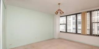 5801 North Sheridan Rd. Gallery 7