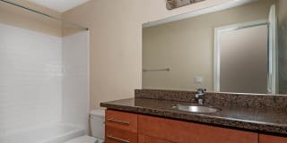 Verde Verde Gallery 13