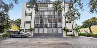 1939 Jefferson St Gallery 1